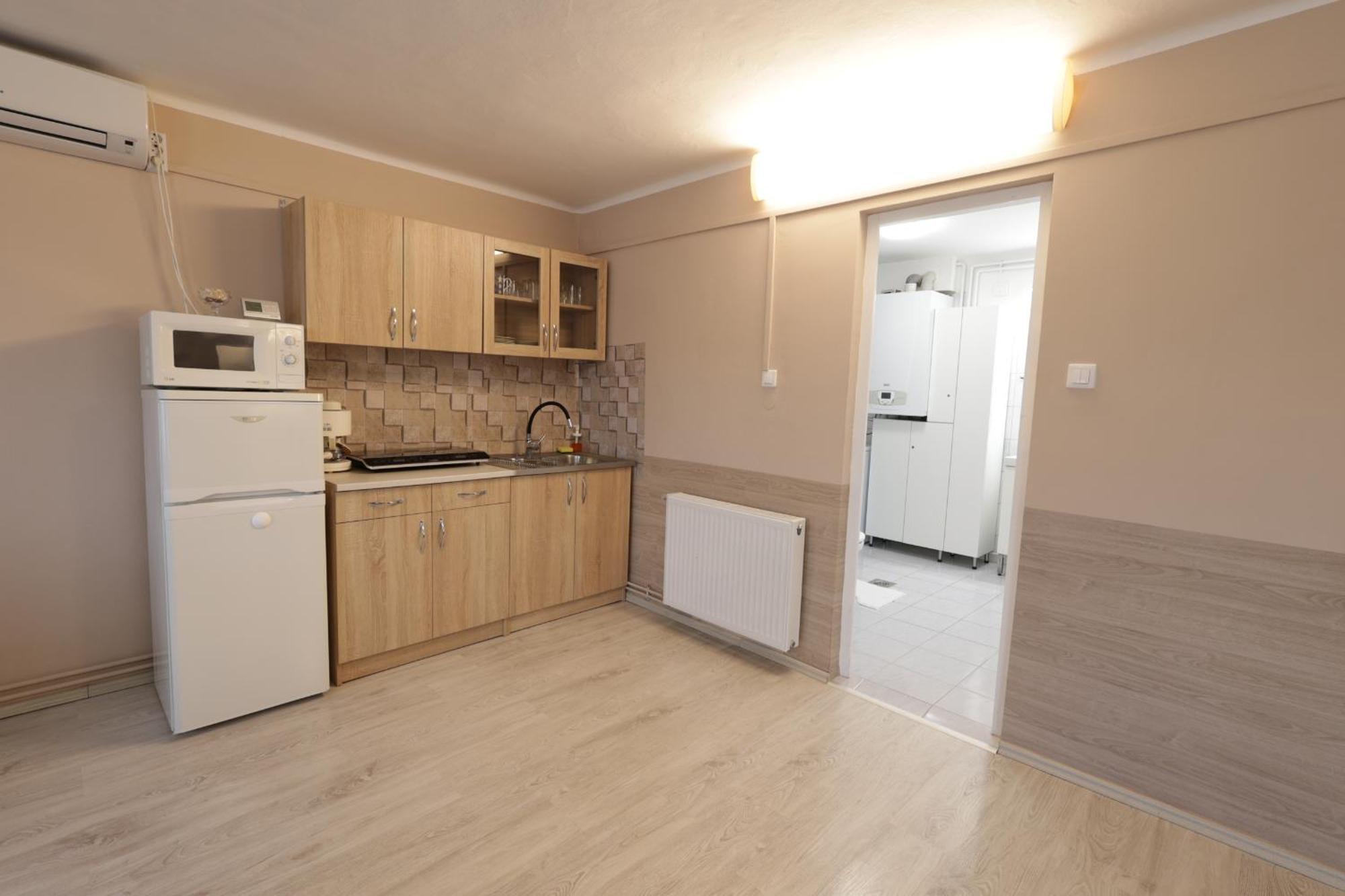 Stardust Apartman Pecs Luaran gambar